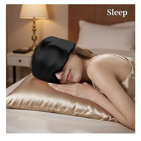 Black Silk Sleep Mask - Picture 7 of 8